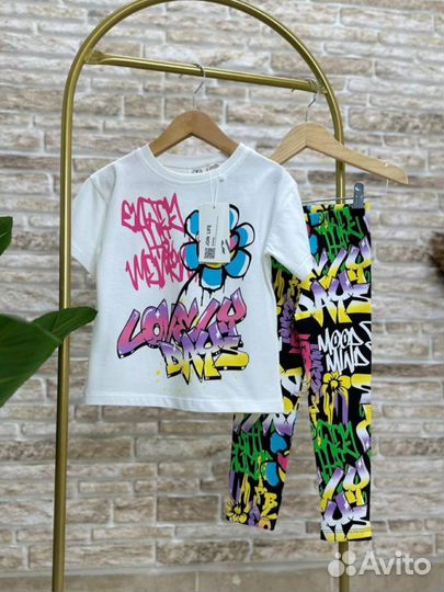 Костюм Zara для девочки