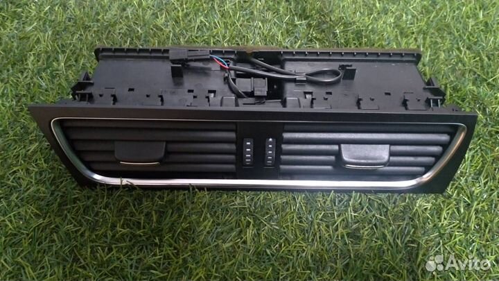 Дефлектор Audi A4 B8 1.8 T 2009