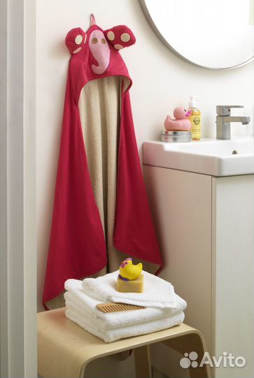 Полотенце с капюшоном детское новое