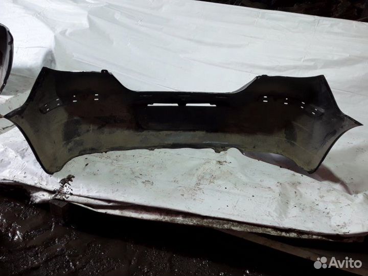 Бампер задний Nissan Tiida C-11 2007-2014