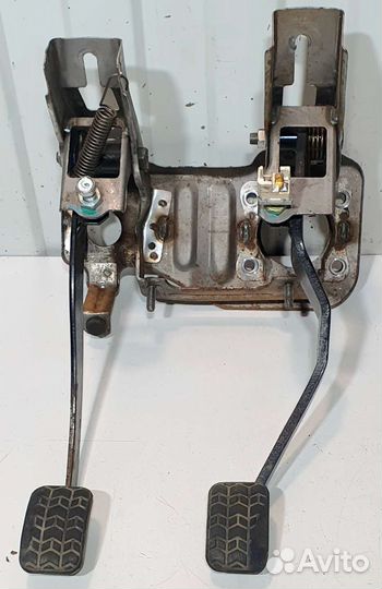 Педальный узел Kia Spectra