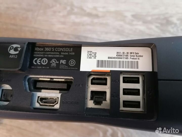 Xbox 360S+2джоя,999игр Прошита