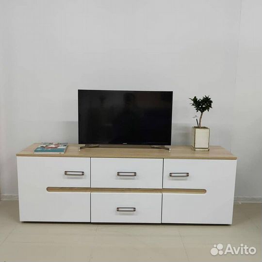 Тумба под тв