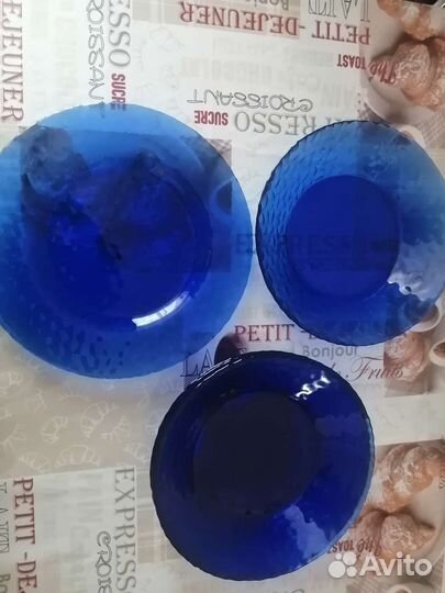 Посуда - тарелки морского цвета