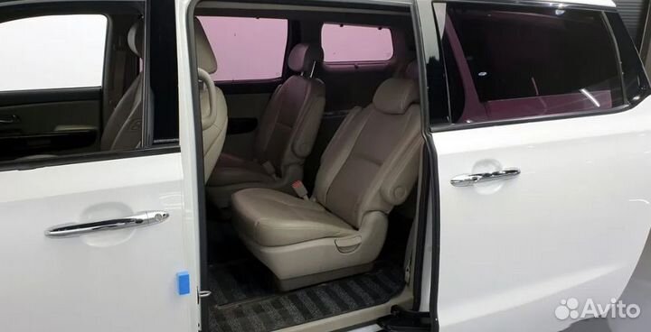 Kia Carnival 2.2 AT, 2018, 101 000 км