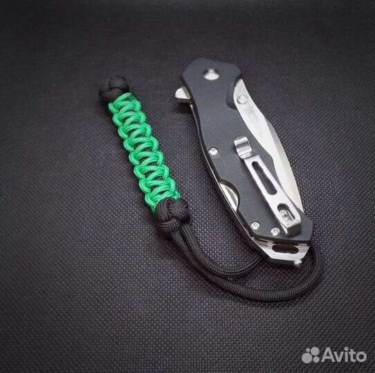 Темляк из паракорда для ножа, ключей (брелок)