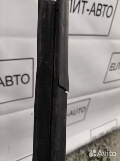 Уплотнитель багажника Kia Rio 3 1.4 2016