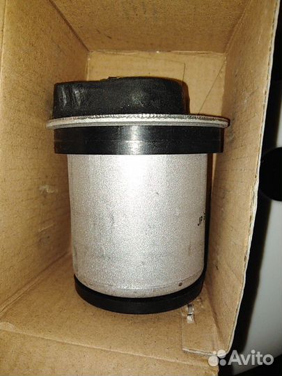 Сайлентблок балки моста задправ/лев