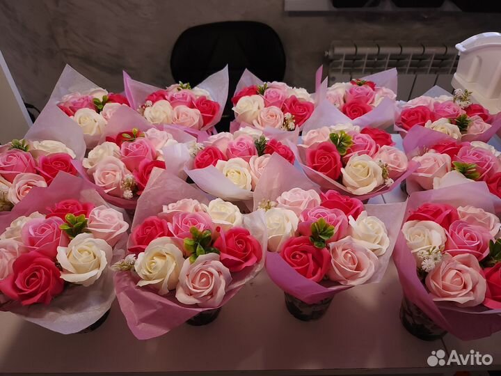 Букеты из мыльных роз