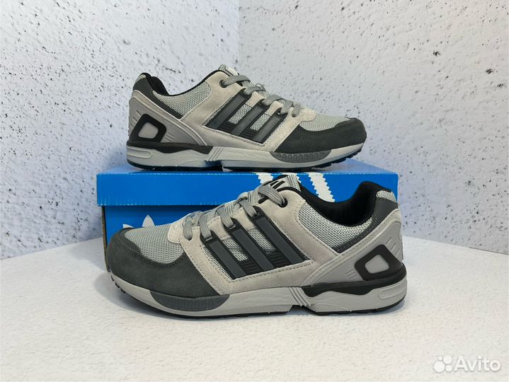 Кроссовки Adidas Torsion новые