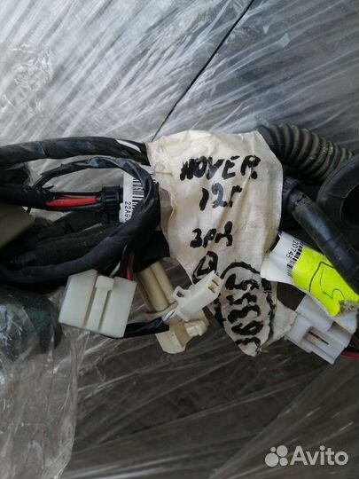 Обшивка задней левой двери hover H5 2012