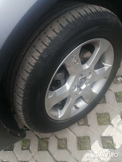 Bridgestone Turanza T001 235/55 R17