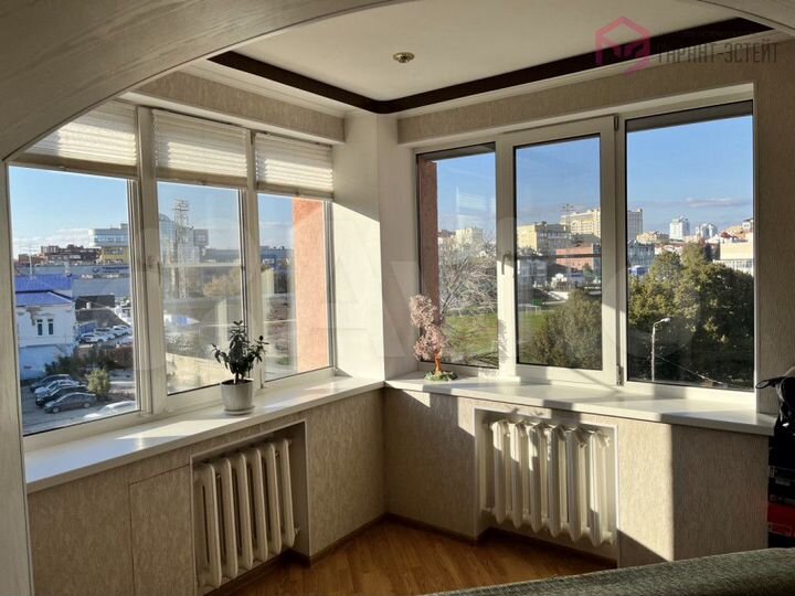 3-к. квартира, 114,2 м², 4/6 эт.