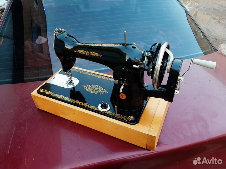 Швейная машинка подольск 2м Новая ручная машинка