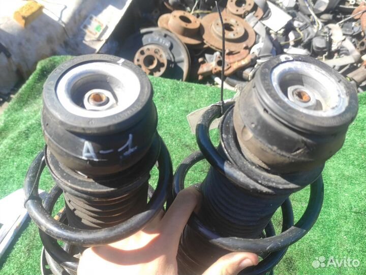 Передние стойки Audi А1 1.2 tfsi