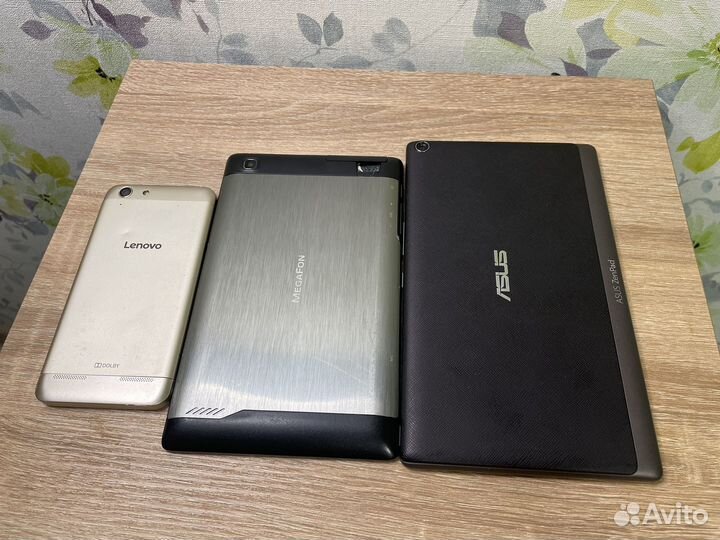 Планшеты и телефон на запчасти