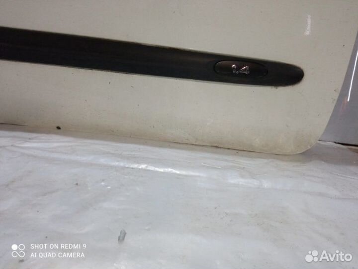 Дверь передняя правая Renault Fluence седан 2.0