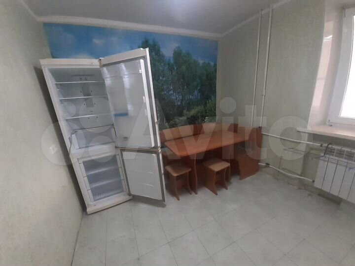 2-к. квартира, 52 м², 4/9 эт.