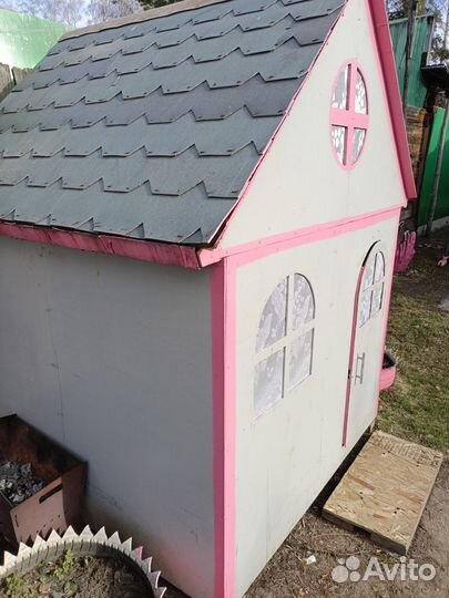 Кукольный домик