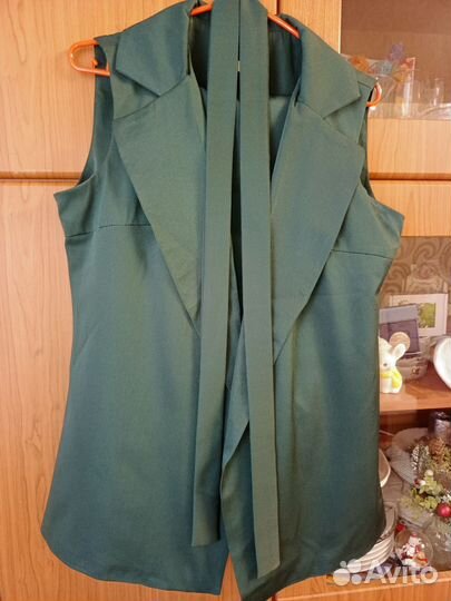 Брючный костюм женский 48 размер