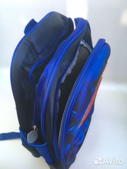 Рюкзак школьный 3D Супермен (новый)