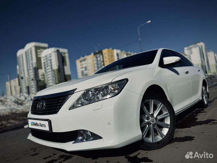 Toyota Camry 2.5 AT, 2012, 194 300 км