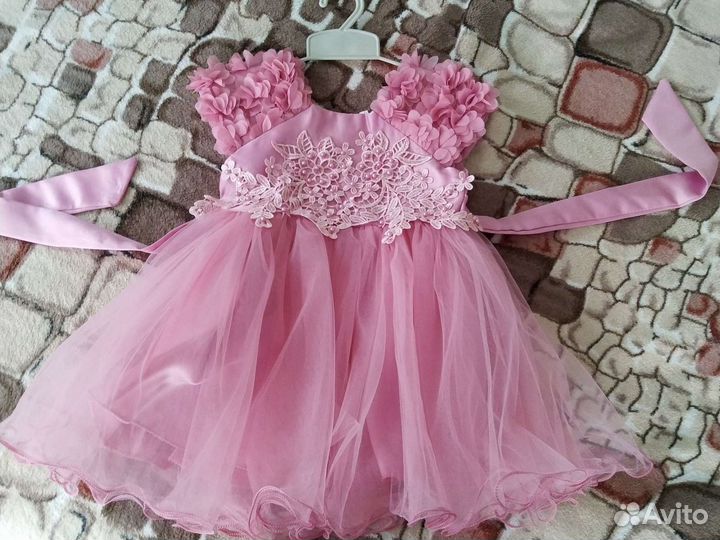 Платье для девочки 86-92 новое
