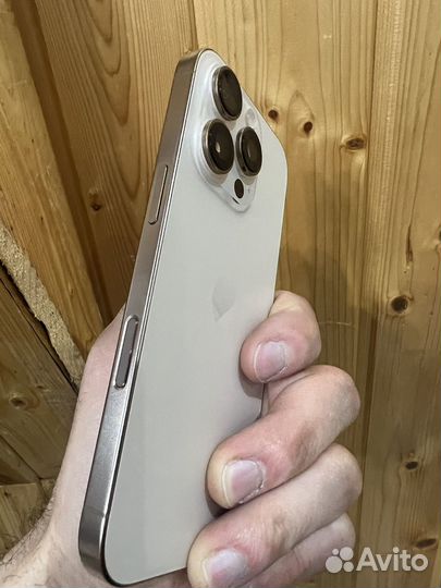 iPhone 16 Pro, 256 ГБ