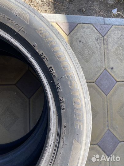 Bridgestone Turanza T001 215/55 R17