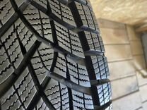 Goodyear UltraGrip Ice 215/55 R18 99