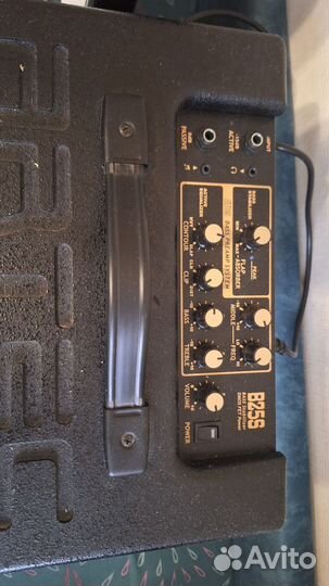 Бас гитара, ремень чехол и усилитель. Цена за все