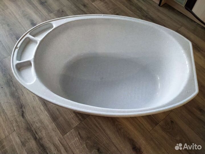 Ванночка для купания с горкой