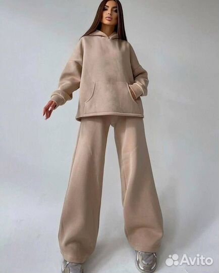 Женский спортивный костюм флисовый