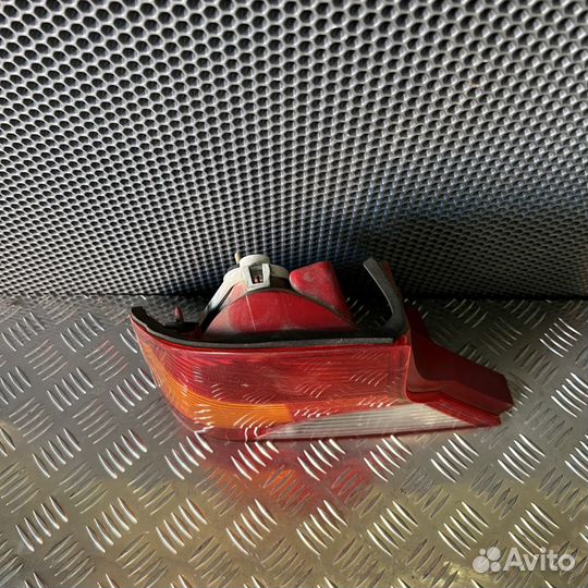 Фонарь задний Ford Focus
