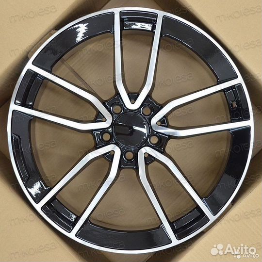 Разноширокие диски R19 Mercedes-Benz