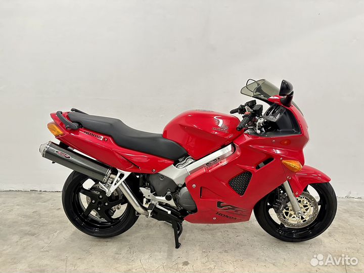 Honda VFR800Fi инжектор. Из Европы, без пробега