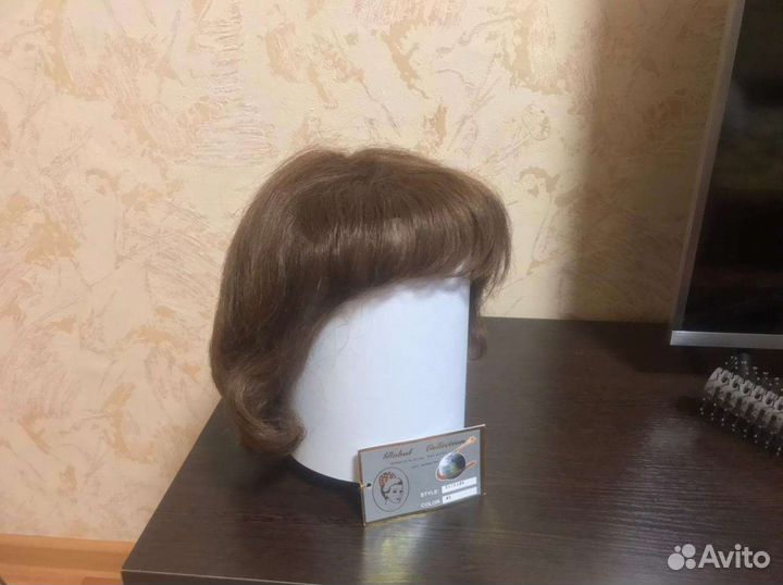 Парик женский натуральный