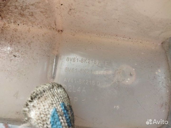 Бачок расширительный Ford Focus 3 хетчбэк 1.6L