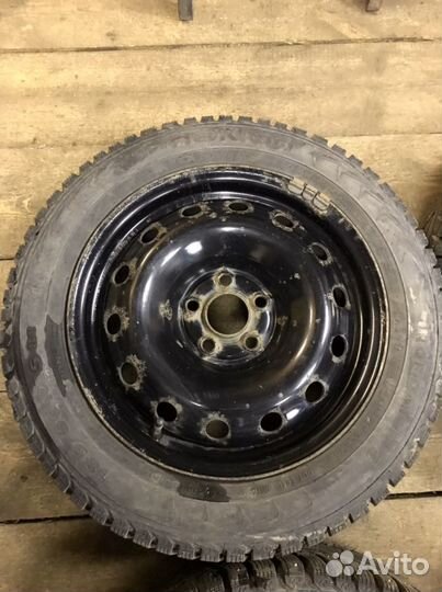 Nokian Tyres Nordman 5 185/60 R15 и 185/60 R15