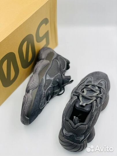 Кроссовки Adidas Yeezy Boost 500