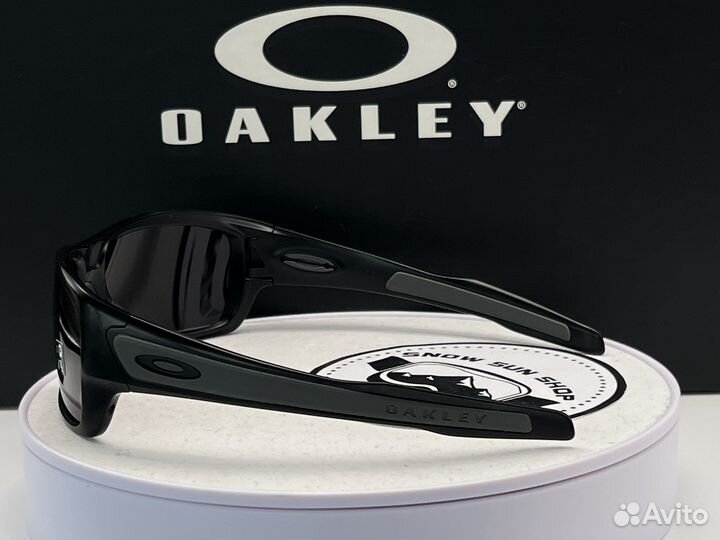 Солнцезащитные очки Oakley Turbine Warm Grey