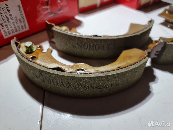 Колодки зад Toyota Corolla KE11 Nissan Pulsar EN14