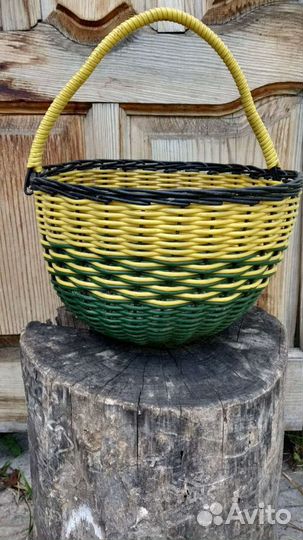 Корзина плетеная