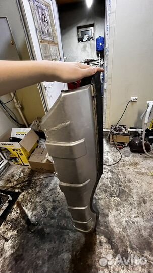 Бампер задний mitsubishi pajero