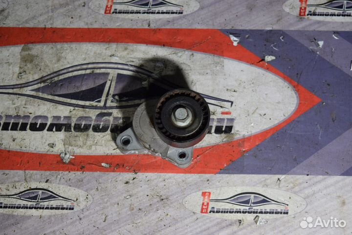 Натяжитель c Mitsubishi Outlander CW4W 4B11