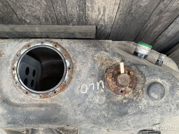 Топливный бак Hyundai Sonata IV (тагаз)