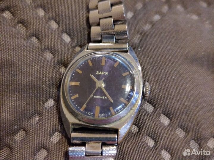 Часы наручные женские