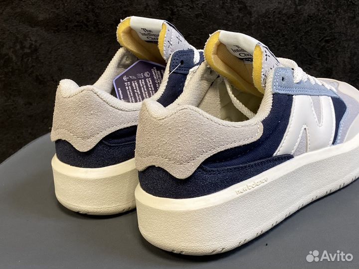 Кроссовки женские New Balance