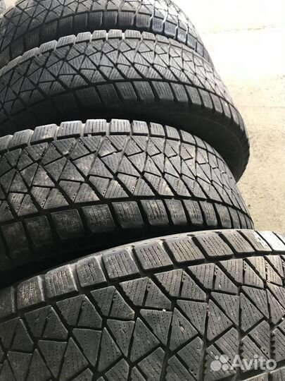 Bridgestone Blizzak DM-V2 225/65 R17