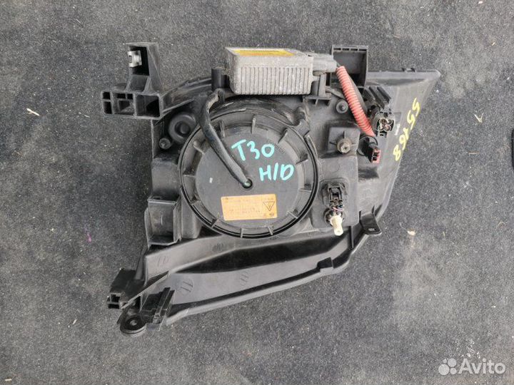 Фара передняя правая Nissan X-Trail T30